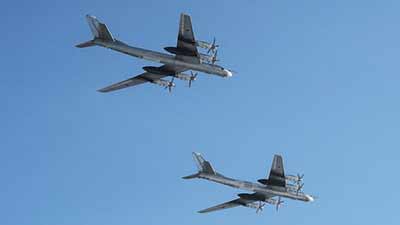 موسكو: مقاتلاتنا حلقت قرب بريطانيا ولم تنتهك أجواءها