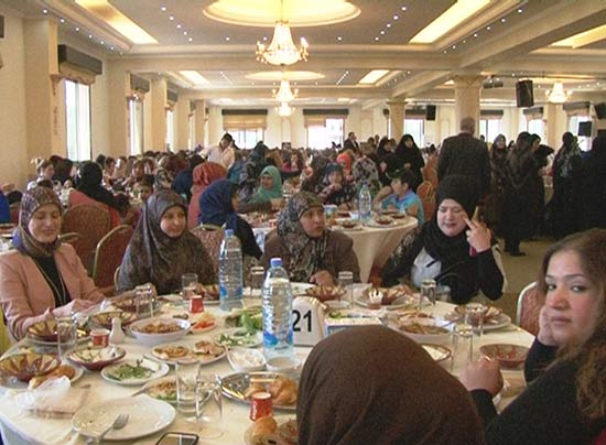 فطور صباحي بمناسبة عيد المقاومة والتحرير