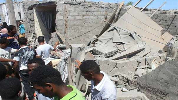 العدوان السعودي يتواصل ويرتكب مجزرة جماعية بحق عائلة من نساء وأطفال في تعز