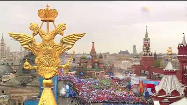 بهذه الطريقة تكرم سلطات تركيا والبحرين العمال