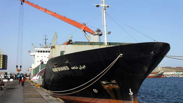 العميد جزائري: أي تعرض لسفينة المساعدات الايرانية قد يشعل نارا في المنطقة لا يمكن احتواؤها والسيطرة عليها

