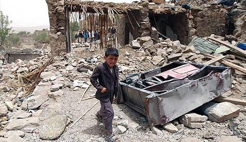 العدوان على اليمن ينتهك قوانين الحرب بمنعه وصول المواد الغذائية والطبية إلى اليمنيين