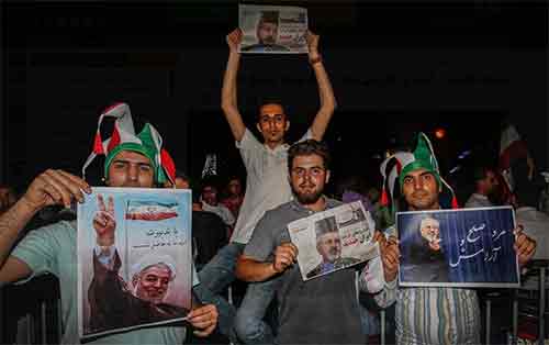 احتفالات عارمة تعم الشوارع الإيرانية ابتهاجاً بالاتفاق النووي