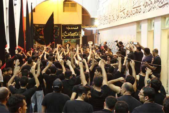 آلاف البحرينيين يحيون ذكرى استشهاد الامام علي (ع)