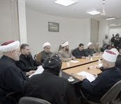 لقاء المرجعيات  يؤكد أن العدو  يعمل على تغذية العنف في العالم العربي ويناشد الحكام العرب اصدارالتشريعات اللازمة لحماية الاقليات