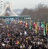  مسيرات مليونية في انحاء ايران في ذكرى انتصار الثورة الإسلامية 
