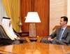  الرئيس الأسد تسلم رسالة دعم من امير قطر 
