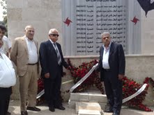 وفد من القومي زار نصب شهداء مجزرة حلبا 