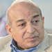 الجنرال والسياسى