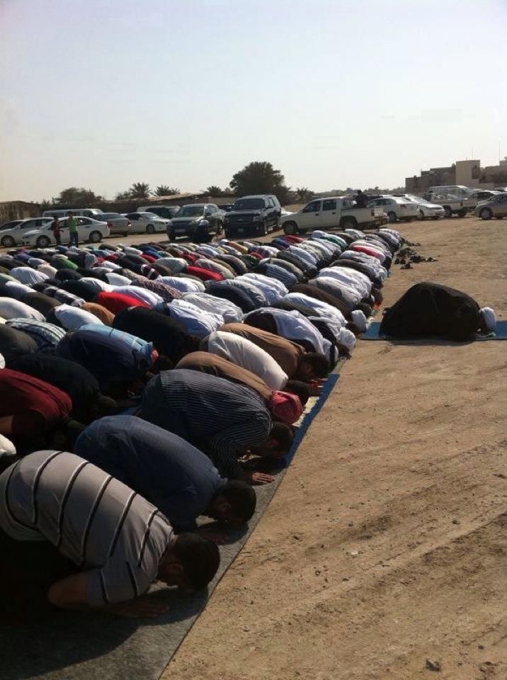 البحرين: إرجاء فعالية "تسوير المساجد" بعد تعهد "الأوقاف الجعفرية" بذلك خلال "أسبوع واحد"

