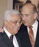 اولمرت: سياسة نتنياهو اضعفت السلطة الفلسطينية بقيادة ابو مازن