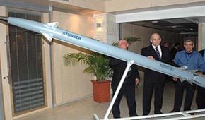 "إسرائيل" تستخدم صاروخ "تموز" ضد الجيش السوري في الجولان