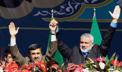 نجاد إتصل بهنية: نجدد وقوف طهران إلى جانب الفلسطينيين 

