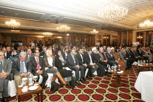 بيان "دعم الديمقراطية وحقوق الانسان في البحرين": مساندة نضال الشعب ودعوة إلى وقف الانتهاكات 