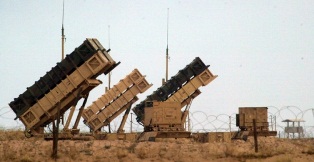 إيران تحذر من نشر منظومة صواريخ "باتريوت"