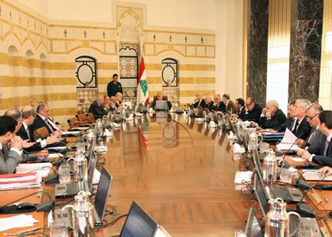 توافق غير معلن على إدخـال &laquo;السلسلة&raquo; في الأدراج وتأخير الموازنة!