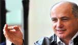 
خليك صامد يا مرسيل... إنت والحجيري!
﻿