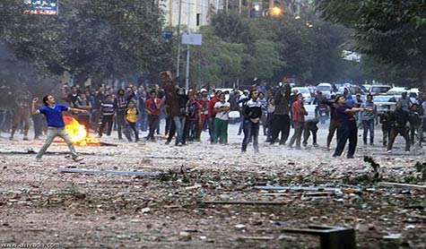 دعوات مصرية تحذر من استمرار التوتر في الشارع