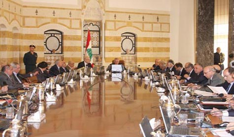 ميقاتي أعلن استقالة الحكومة 