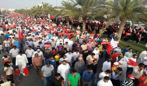 المعارضة البحرينية تكثف التظاهر خلال سباق &rsquo;الفورمولا&rsquo;