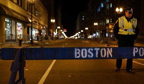 وفاة أحد المشتبه بهما في تفجيري بوسطن