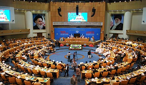 دور العلماء في مواجهة التحديات المعاصرة 