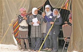 فتيات للبيع ... منسيات النزوح السوري