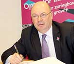 بيرت: استقرار البحرين مرهون بتنفيذ الإصلاحات بشكل فعال
