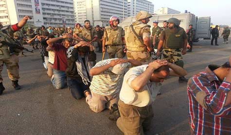 مصر: توقيف قادة &rsquo;الإخوان المسلمين&rsquo;