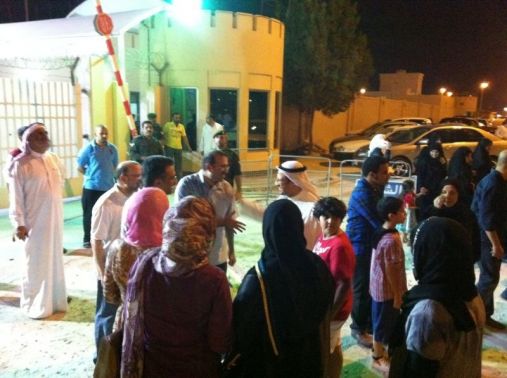 أهالي المعتقلين البحرينيين يشكون من &rsquo;التفتيش المهين&rsquo;