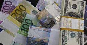 صناديق التقاعد للشركات العالمية تحل مشكلاتها على حساب المتقاعدين