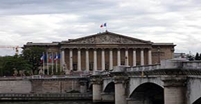 &rsquo;العهد&rsquo; تحضر ندوة مغلقة في البرلمان الفرنسي عن سوريا