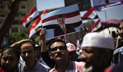 مصر.. الببلاوي إلى الإمارات و&laquo;الإخوان&raquo; نحو التصعيد