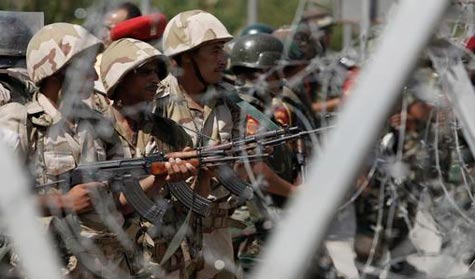 مصر.. الحكم و &rsquo;الإخوان&rsquo; يتأهبان لرفع الطوارئ