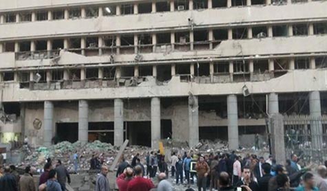 يوم دموي في مصر  
 