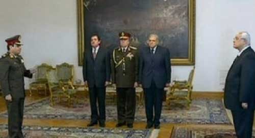 مصر: الحكومة تؤدي اليمين.. والسيسي للدفاع