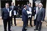 المادة 64: حبلٌ على عنق الحكومة