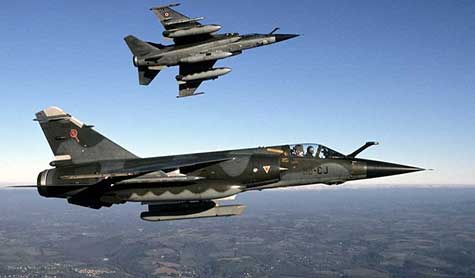 إسقاط طائرة حربية سورية بنيران تركية 