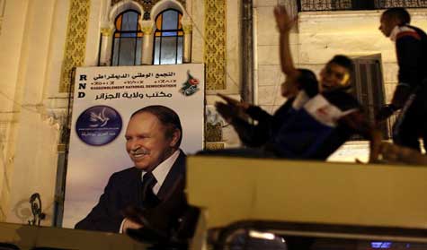 الجزائر.. بوتفليقة رئيسا لولاية رابعة