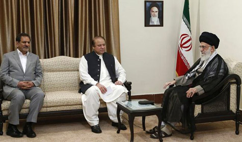 الإمام الخامنئي: التكفيريون خطر يهدد جميع المسلمين 
