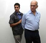 المستوطنون: الله عاقب أولمرت على طردنا من غوش قطيف