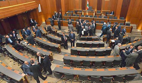 شبح الفراغ يلوح في أفق الوفاق المفقود 