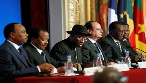 قمة باريس &rsquo;تعلن الحرب&rsquo; على &rsquo;بوكو حرام&rsquo; 