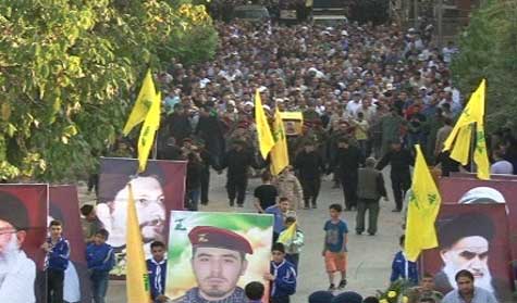 حزب الله واهالي مدينة بعلبك يشيعون الشهيد هاشم عثمان