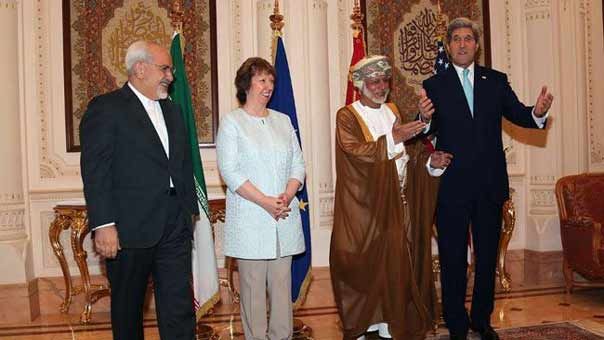 محادثات ثلاثية مصيرية بين كيري وظريف وأشتون في مسقط