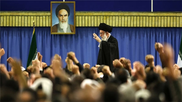 الإمام الخامنئي: أميركا ستكون المتضرر الأكبر من فشل المفاوضات النووية ومشكلتنا في غطرستها