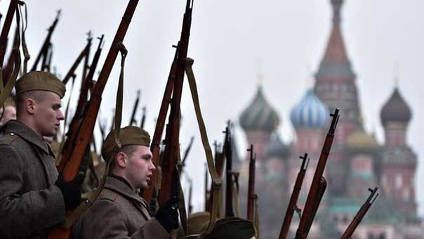 روسيا.. مناورات عسكرية كبيرة العام المقبل