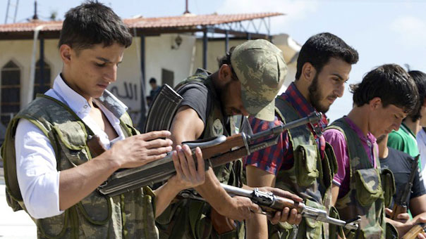 بعد رفضها استضافة نازحين سوريين جدد لحجج مالية .. واشنطن تصرف المليارات لقتال &rsquo;داعش&rsquo; وتسليح &rsquo;المعارضة&rsquo;
