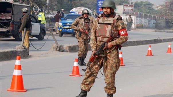 إنتهاء هجوم بيشاور الباكستانية.. والحصيلة 130 قتيلاً وعشرات الجرحى
