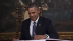 اوباما يوقع قانون &rsquo;الدفاع&rsquo; السنوي وينتقد الابقاء على منع اغلاق غوانتانامو
